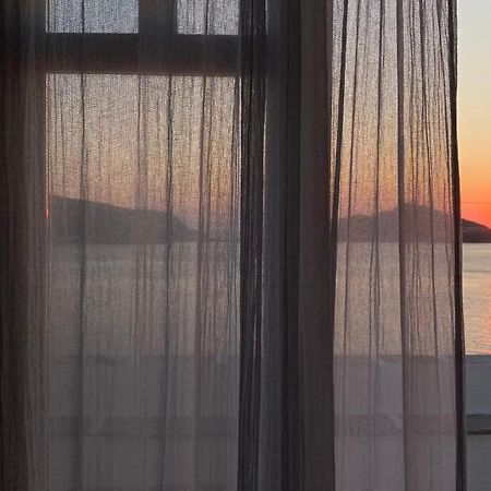 Pánormos Planitis Lighthouse View 아파트 외부 사진